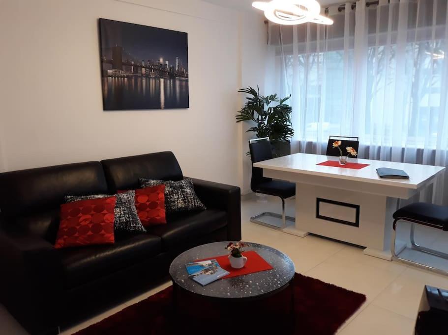 Beautiful Appartment In Rouen Buitenkant foto